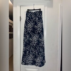 Hollister blue & white flower skirt